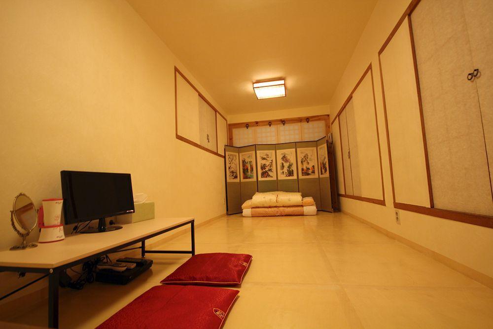 Doo Hanok Guesthouse Seoul Exterior photo